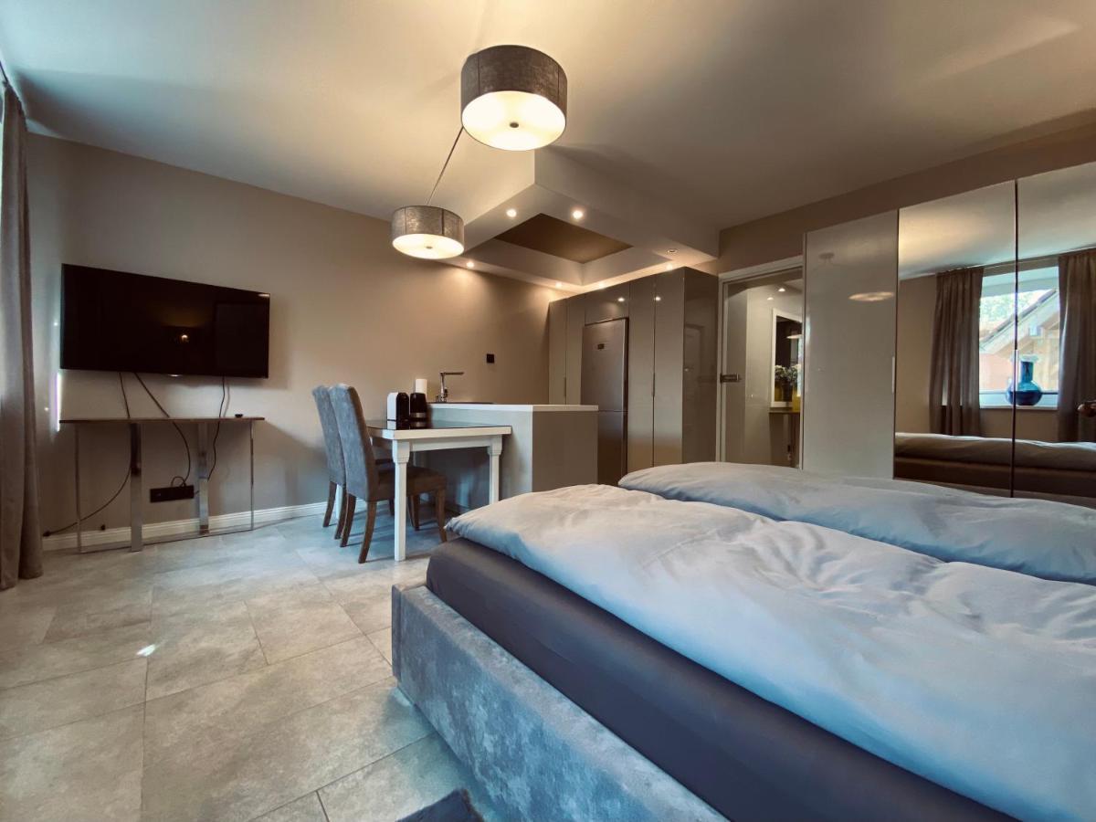 Dom Ogrodnika Guest House Biala Olecka Екстериор снимка